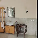 아파트 Kecelhegyi Vendeghaz *
